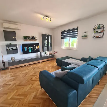 Kuca Za Odmor Virgo Opanci
